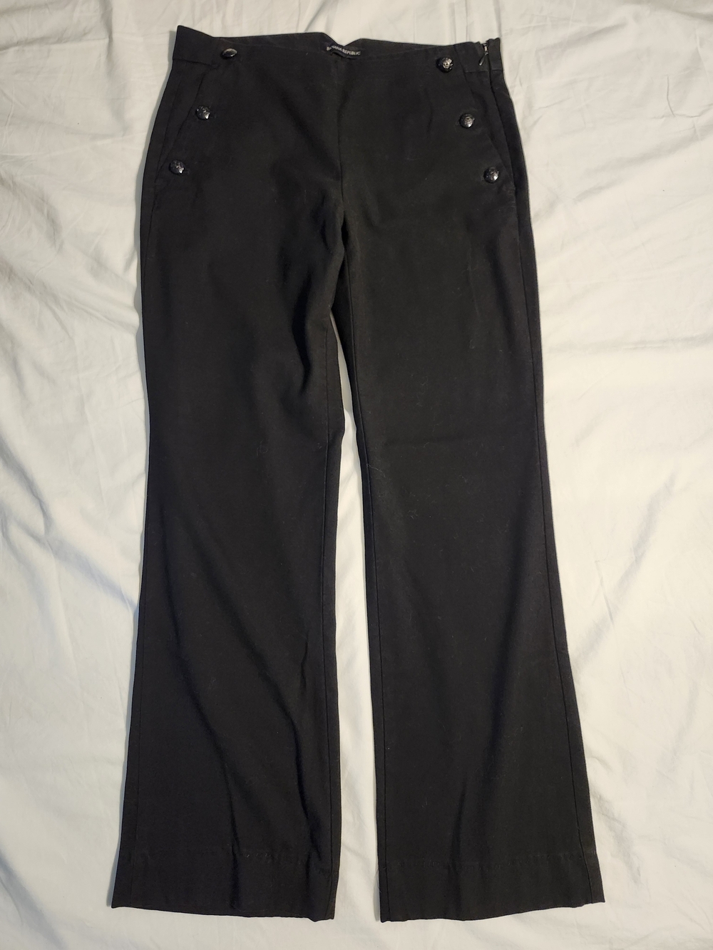 Black Women's Button-Detail Wide Leg Jeans